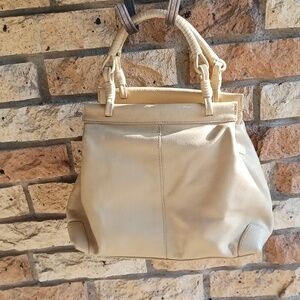 Preston & York had bag